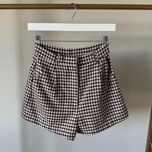 ENTRO Houndstooth Shorts